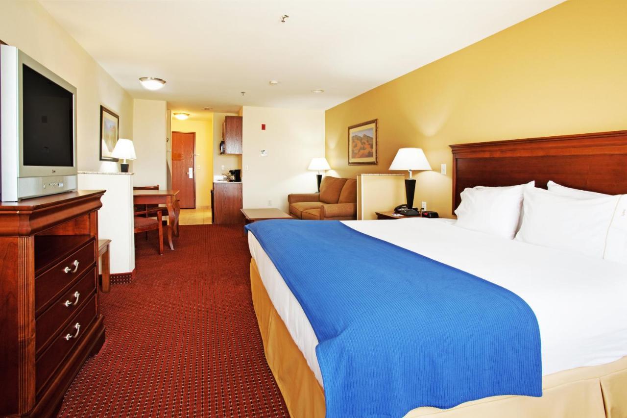 Hotel Express & By Ihg