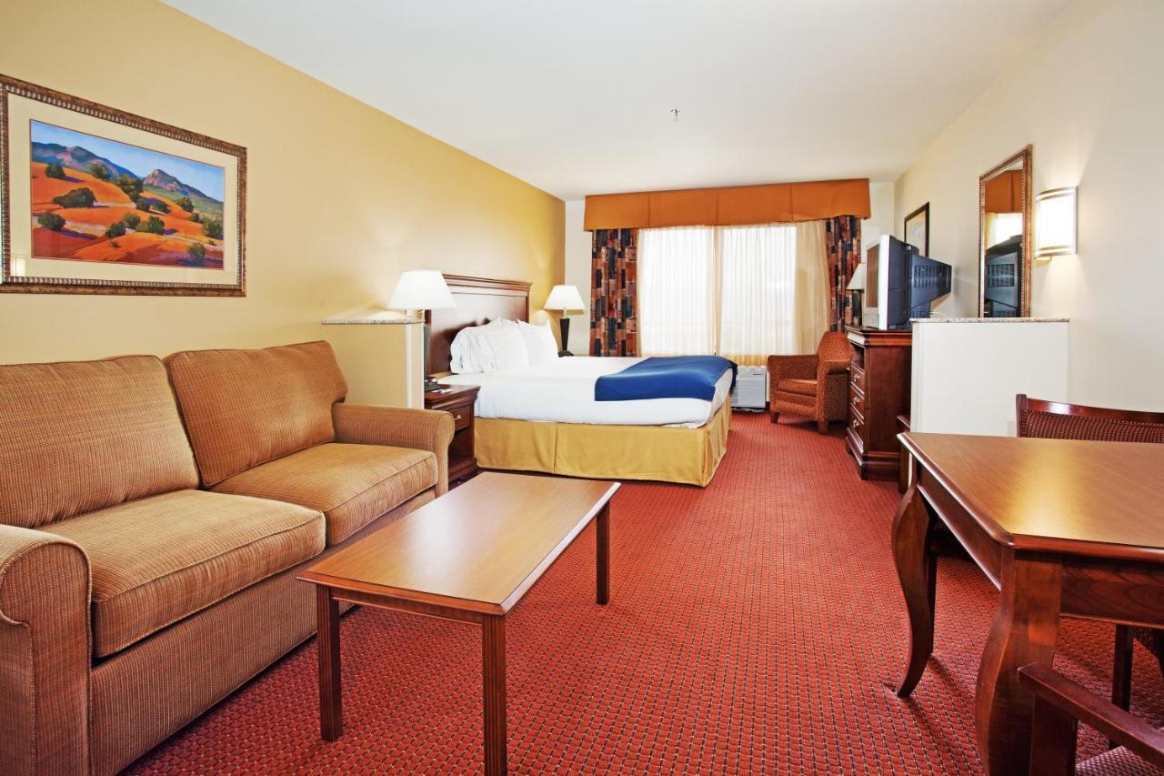 Express & By Ihg Tooele